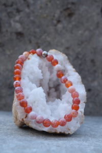 Bracelet artisanal en pierres naturelles
